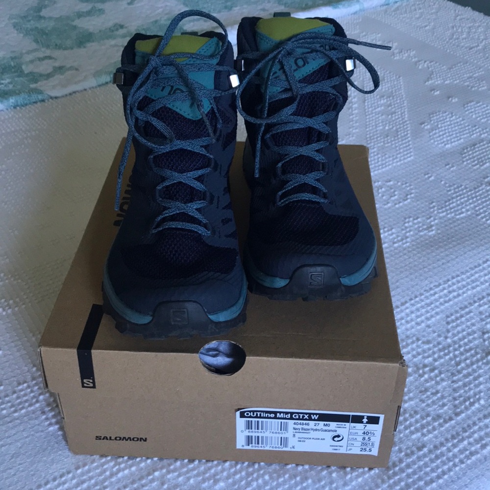 Salomon OUTline Mid GTX W Women’s Hiking Boots Size 8.5 Navy